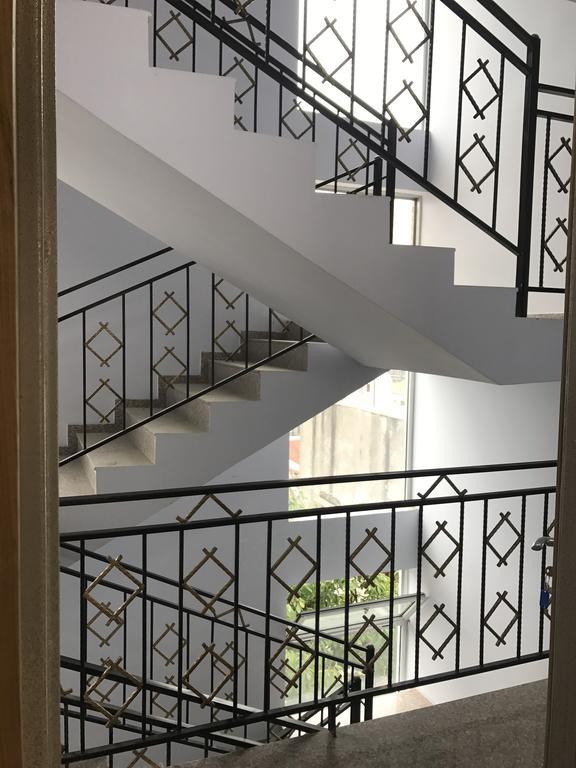 Piazza Apartment Batumi Exterior foto
